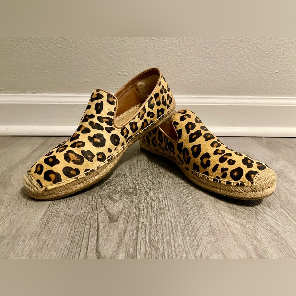 UGG Women’s Sandrinne Calf Hair Leopard Slip On Espadrille Leather Shoe